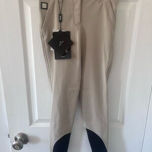 SOLD Equiline Breeches XXS